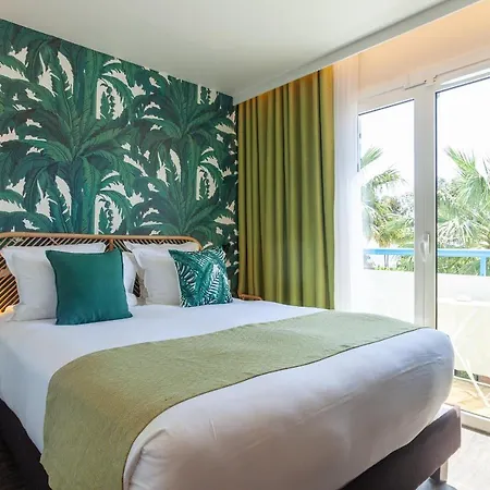 Szálloda La Piscine 4*