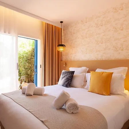 La Piscine 4* 르 라방두