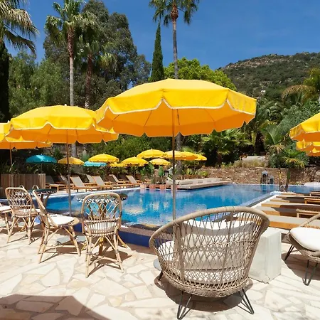 La Piscine 호텔 4*