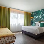 Hotel La Piscine Le Lavandou