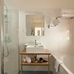 La Piscine 4*