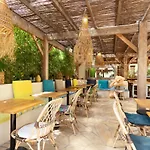 Hotel La Piscine
