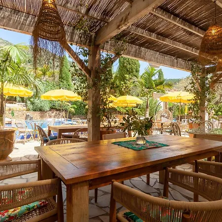 La Piscine 4* Le Lavandou