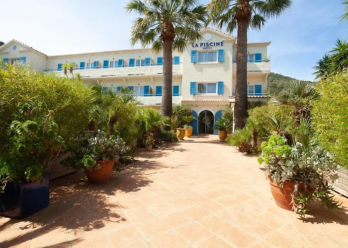 La Piscine Hotel